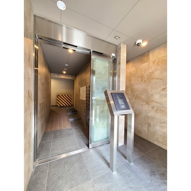 ロビー　ロビー