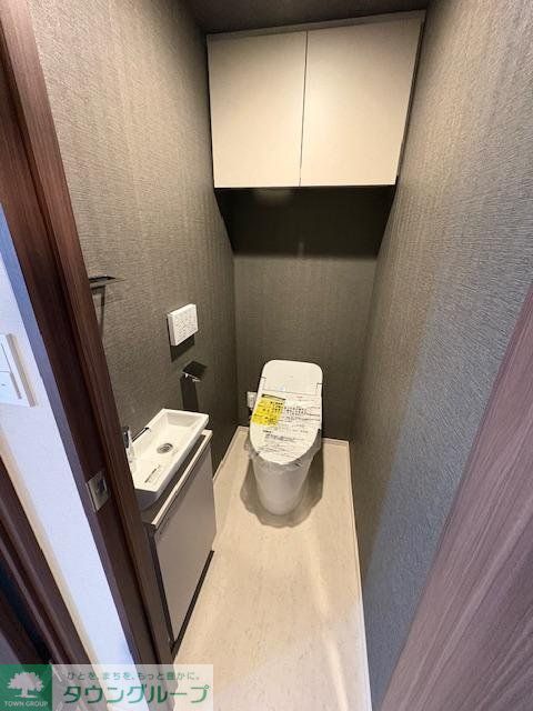 トイレ　駐車場