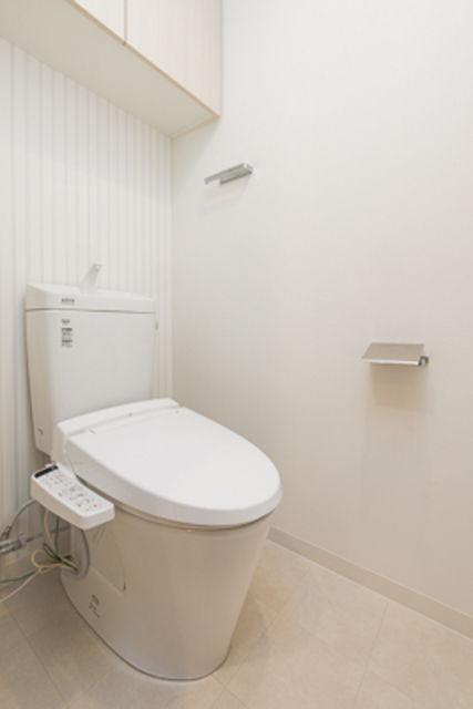トイレ　※写真は同タイプ住戸です。