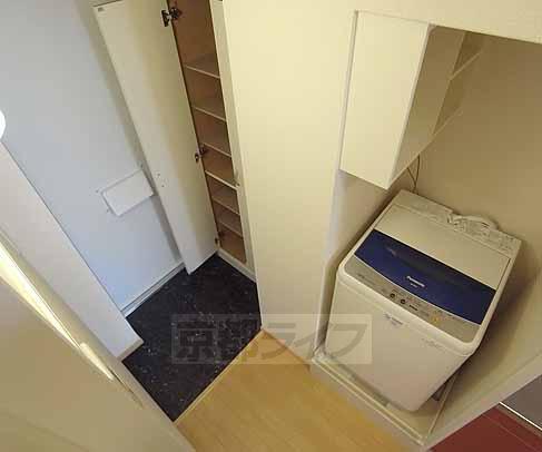 玄関　シューズボックスも付いてます