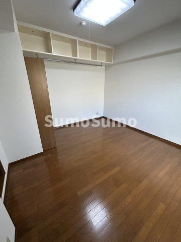 その他部屋・スペース　使い勝手のいい寝室です