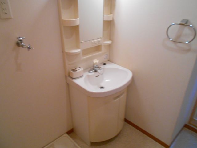 洗面設備　※室内写真別部屋