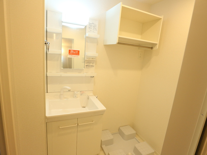 洗面設備　別号室参考写真(反転)