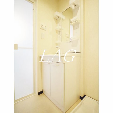 洗面設備　洗面台です。