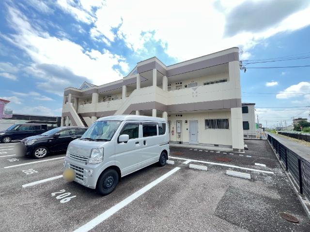 建物外観　外観写真（昼）