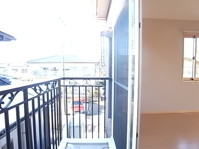 バルコニー　同一物件参照