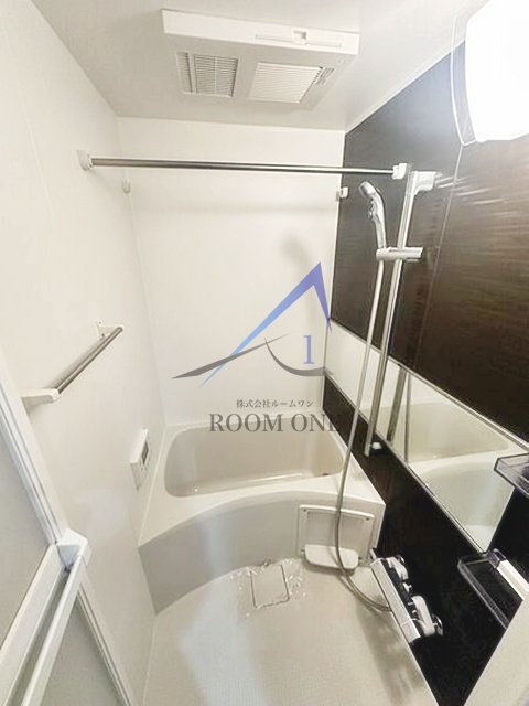 バス・シャワールーム　お風呂です。
