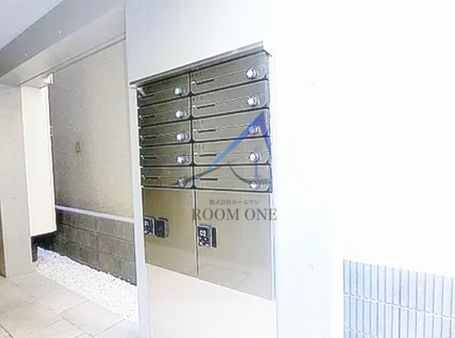 その他共有部分　宅配ボックスと集合ポストです。