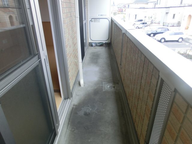 バルコニー　ベランダ