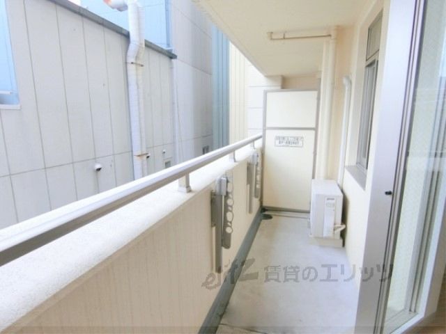 バルコニー　ベランダ