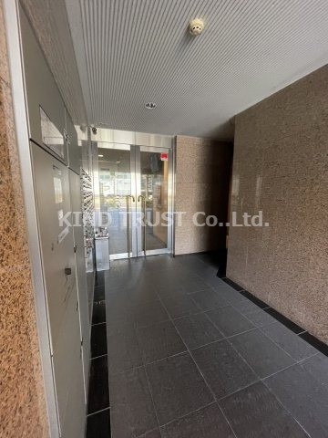 ロビー　建物の内部です