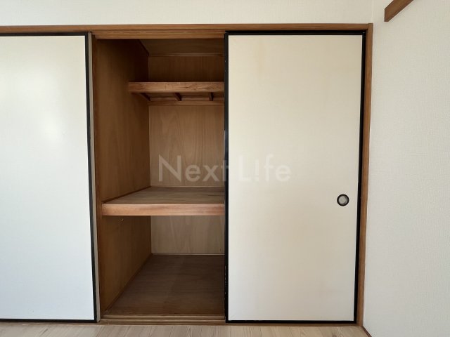 収納　アルパインメゾン