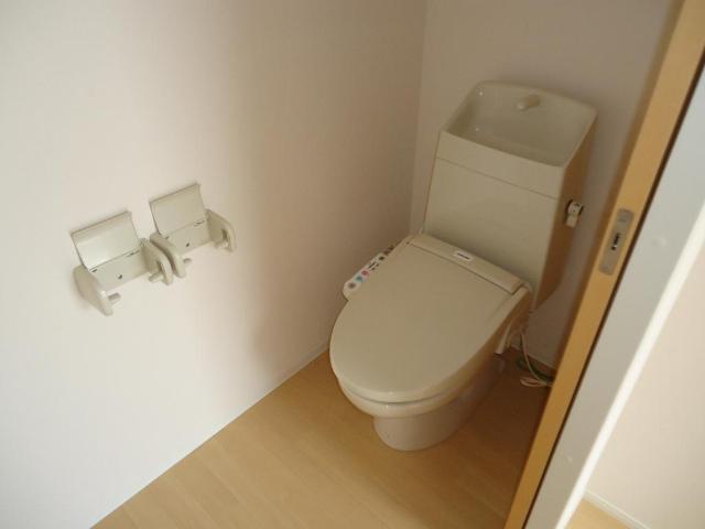 トイレ　シャワー付トイレ