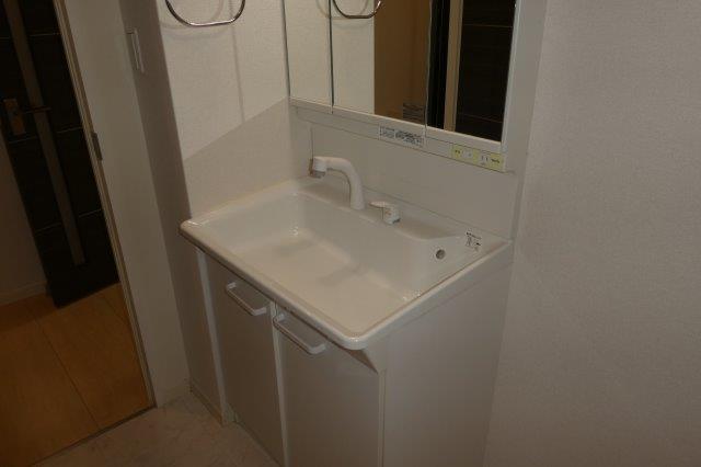 洗面設備　シャンプードレッサー