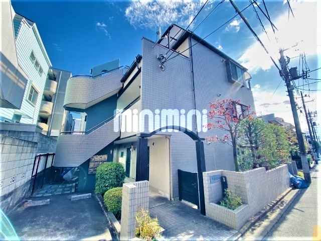 建物外観　優雅な時間が流れる周辺環境です