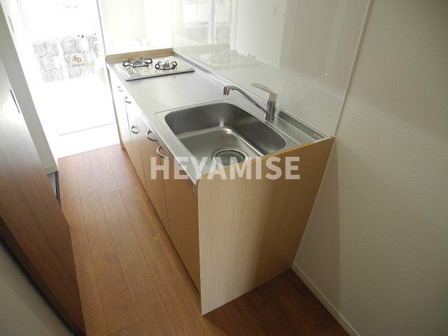 キッチン　※室内画像は別号室のもの