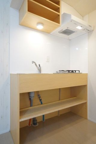 収納　☆キッチン下には収納あり☆