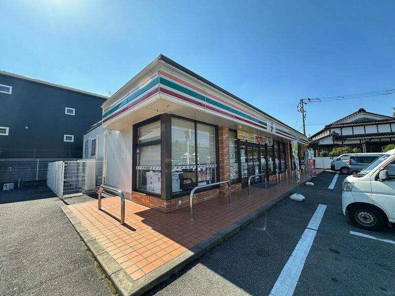 コンビニ　セブンイレブン宇美原田1丁目店（コンビニ）まで4341m
