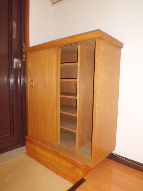 収納　嬉しい下駄箱付き