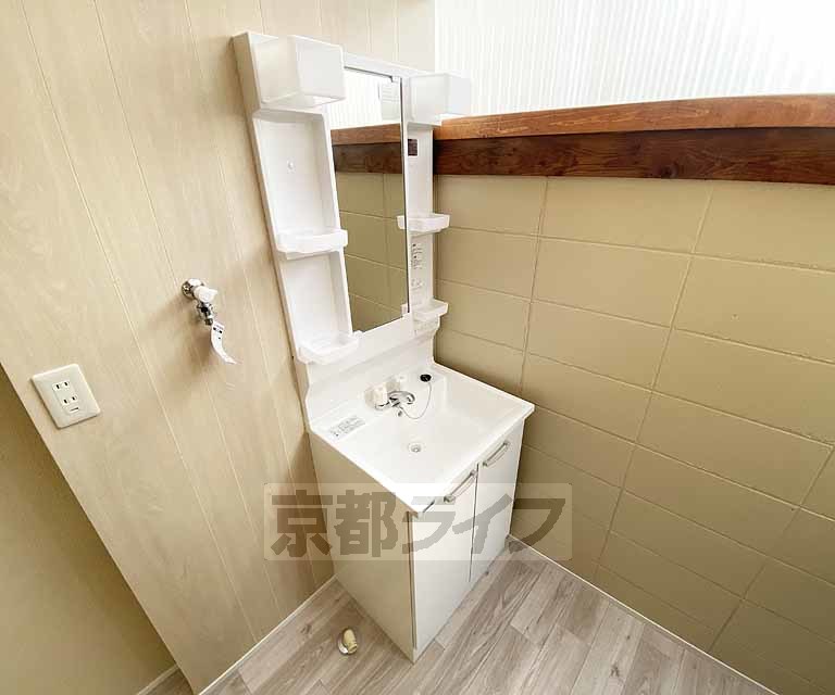 洗面設備　独立洗面台