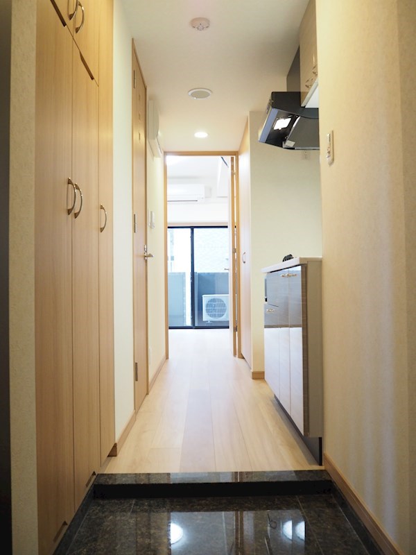 玄関　※反転タイプ