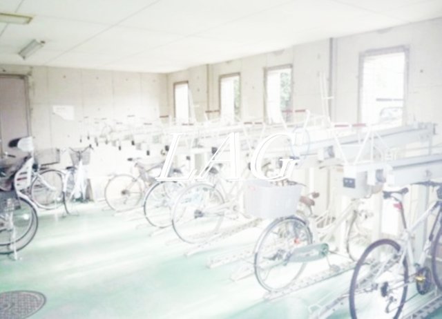 その他共有部分　駐輪場です。