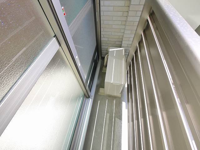 バルコニー　外からの目が気にならないバルコニーで洗濯物が干せます