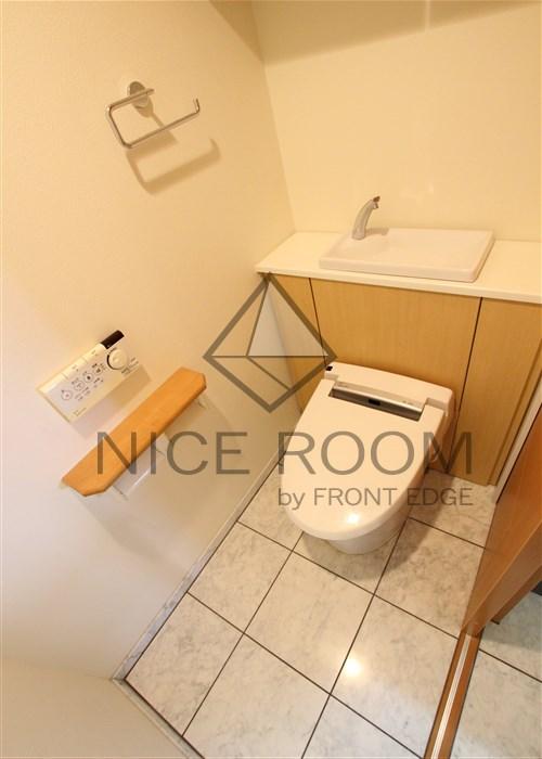 トイレ　リーガル江戸堀　トイレ