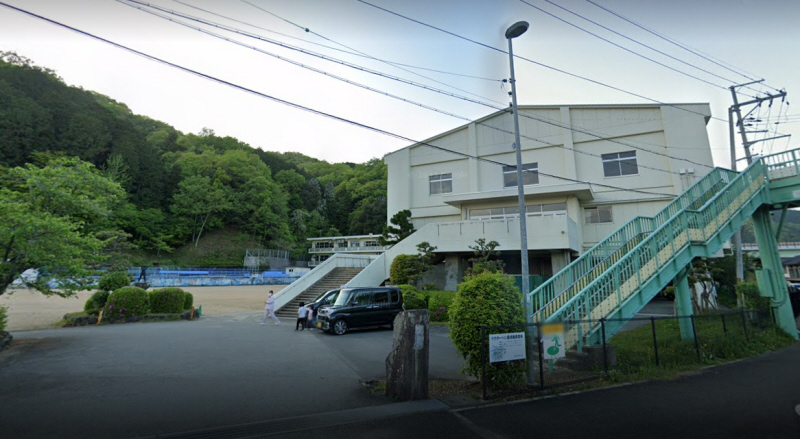 小学校　枚田小学校（小学校）まで1609m