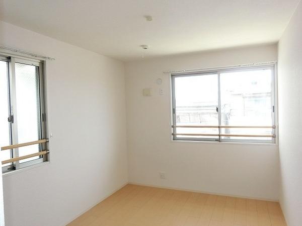 その他部屋・スペース　明るい洋室！