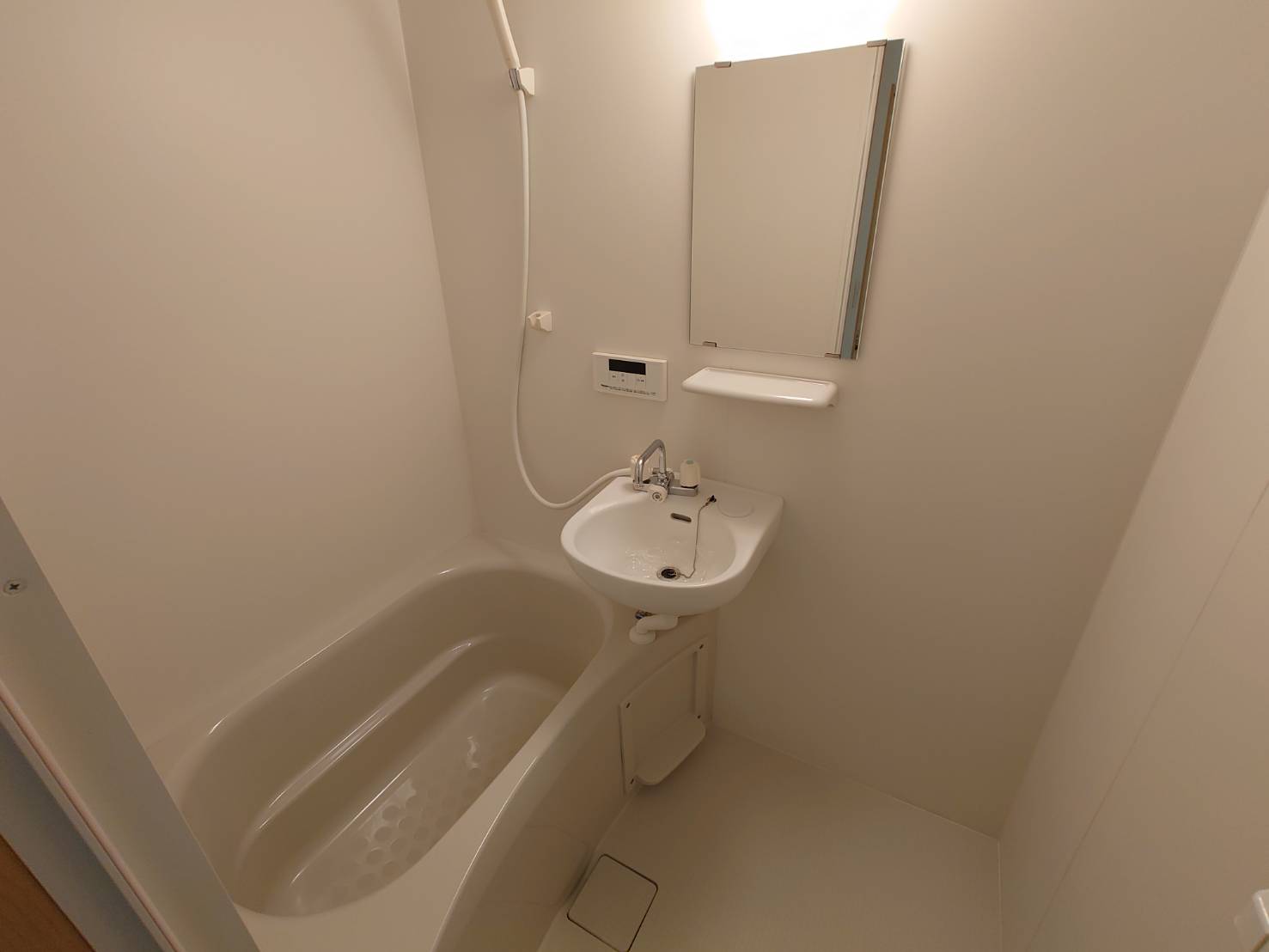 バス・シャワールーム　浴室