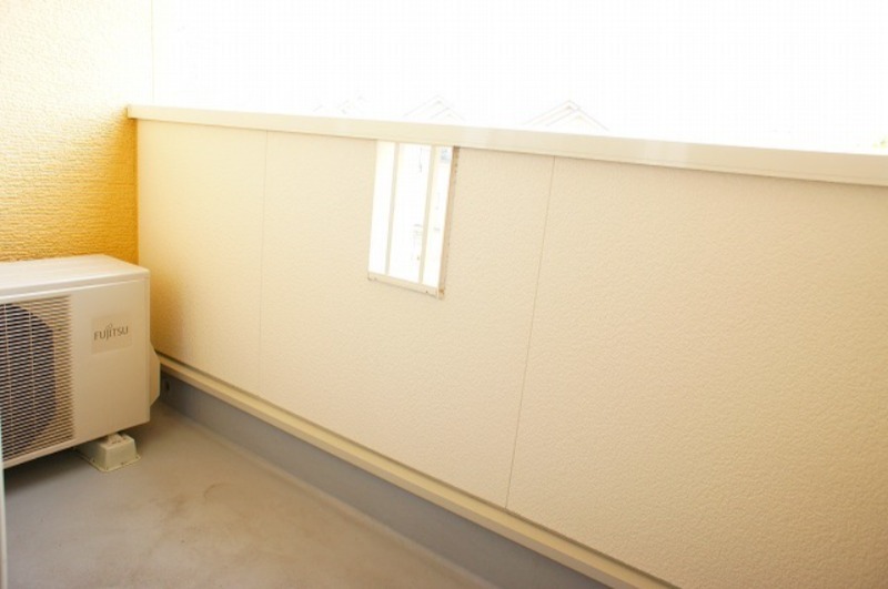 バルコニー　図面と現状に相違がある場合には現状を優先