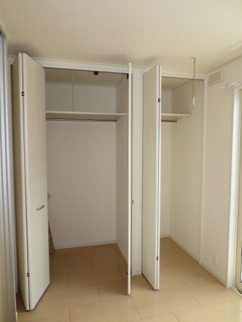 収納　たっぷりの収納