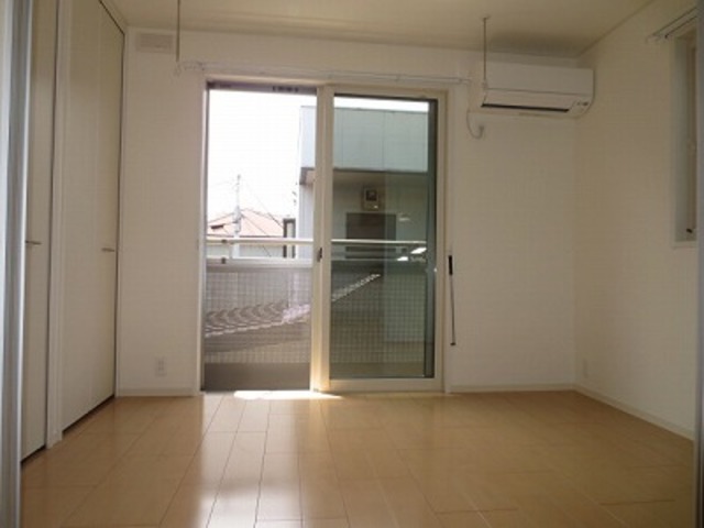 居室・リビング　キレイな間取りの洋室