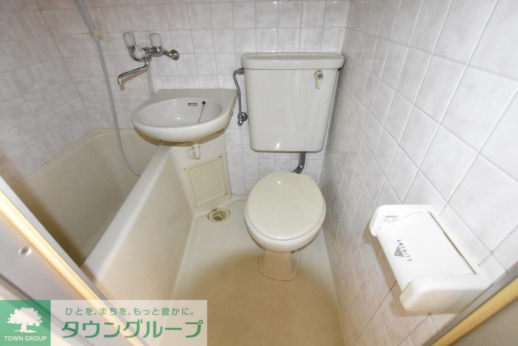 バス・シャワールーム