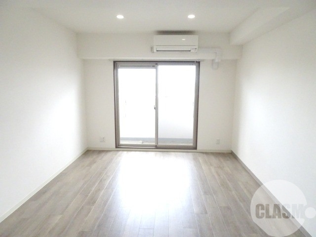 居室・リビング　明るいお部屋です♪