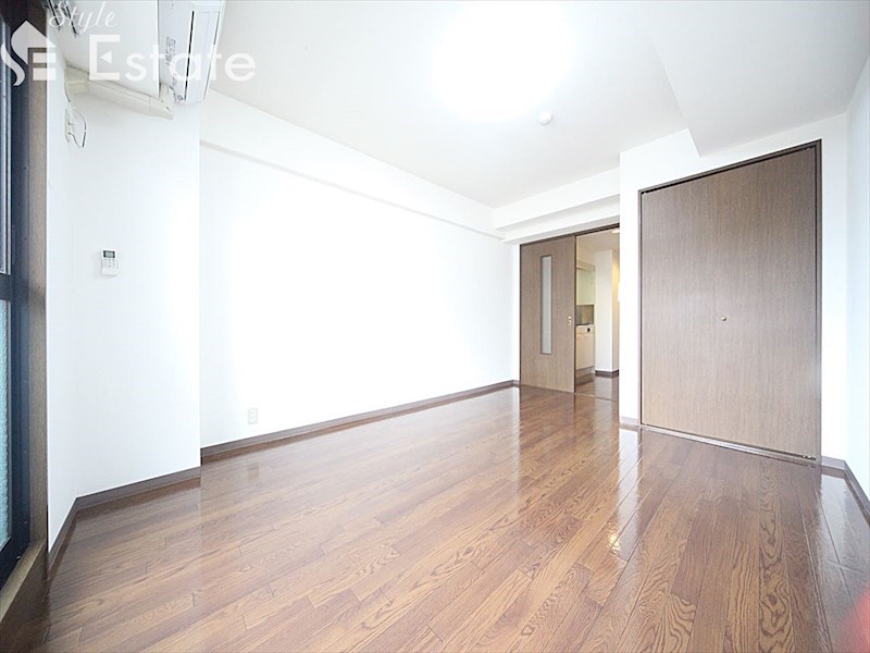 居室・リビング　内装