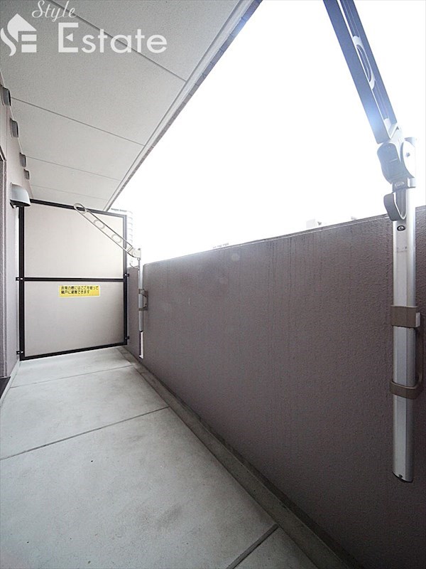 バルコニー　バルコニー