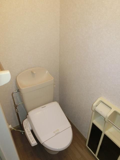 トイレ　※別号室参考写真です