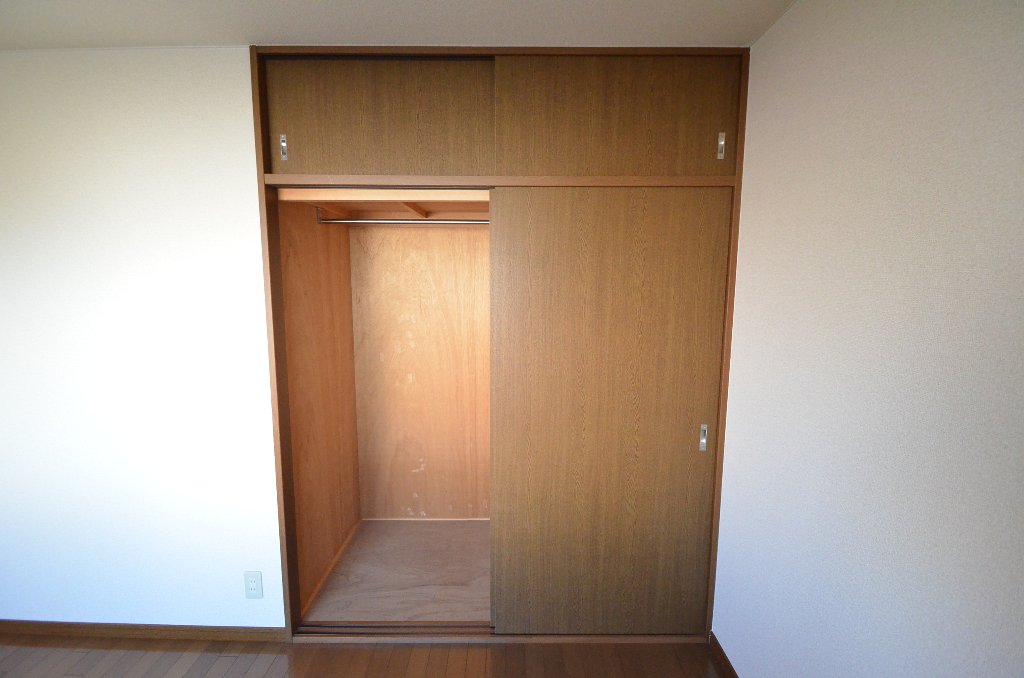 収納　クローゼット