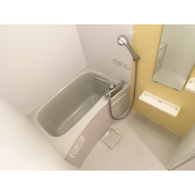 バス・シャワールーム　バスルーム