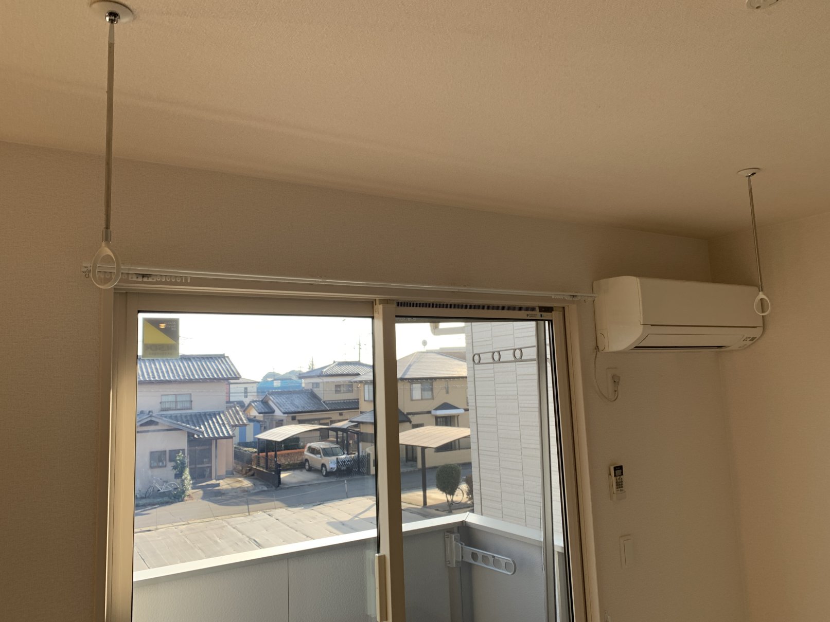 その他設備　エアコン・室内物干付