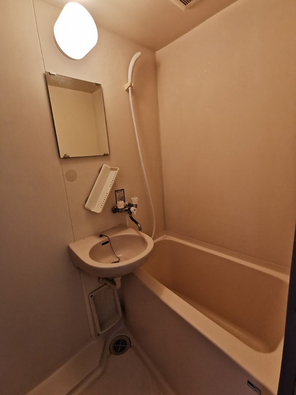 バス・シャワールーム　別部屋参考写真