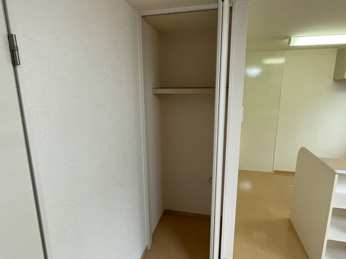 収納　シューズボックス