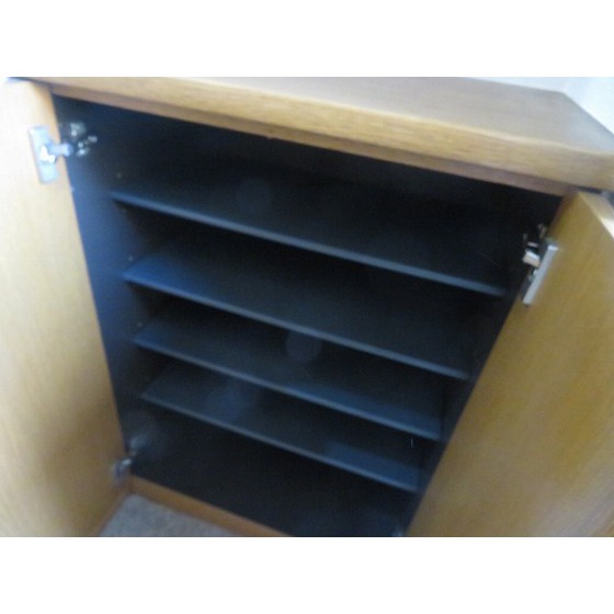 玄関　シューズボックス