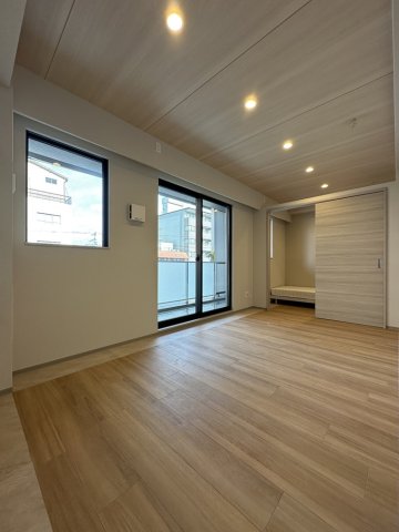 居室・リビング　トーシン桃ヶ池公園　リビング