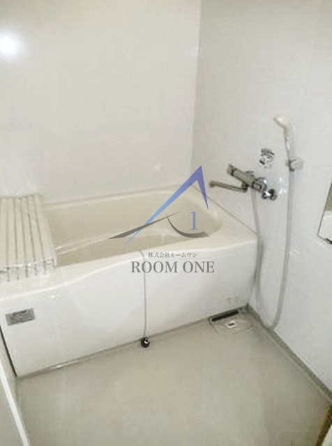 バス・シャワールーム　お風呂です。