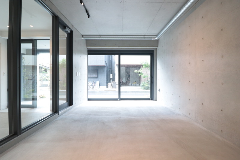 その他　ガレージ