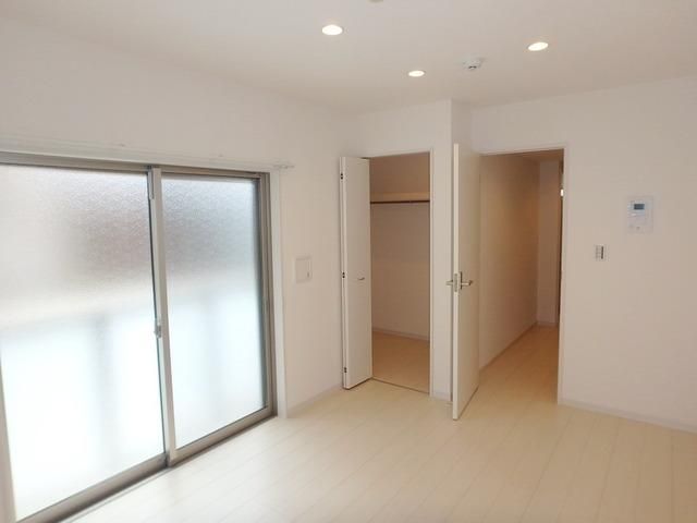 居室・リビング　★オール洋室★