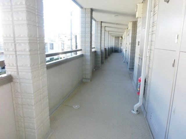 その他共有部分　オートロック完備